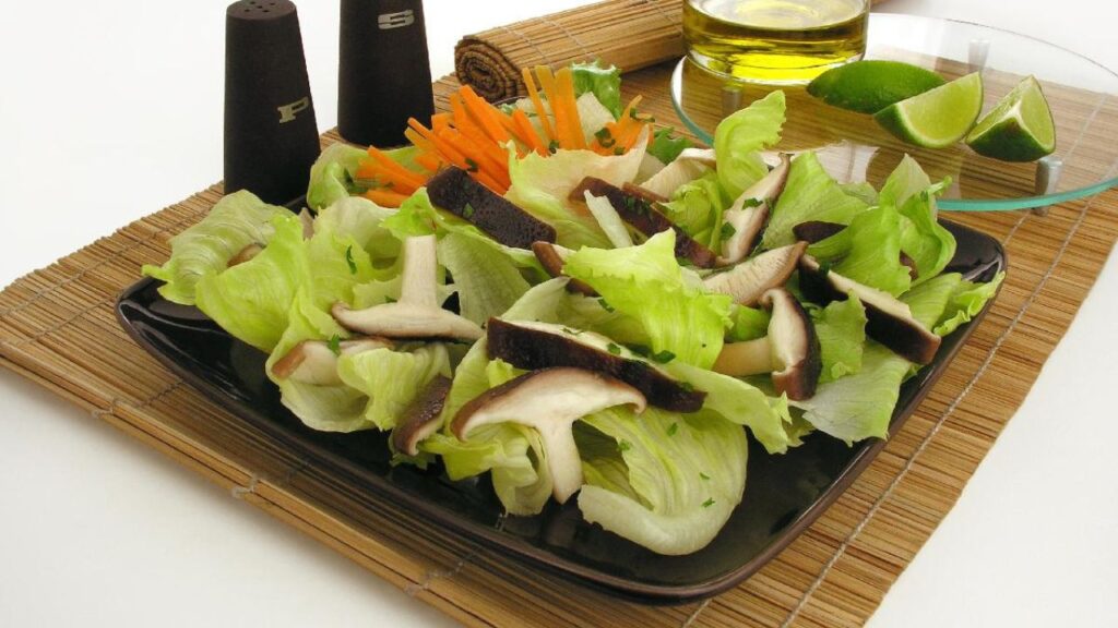 Salada de shiitake