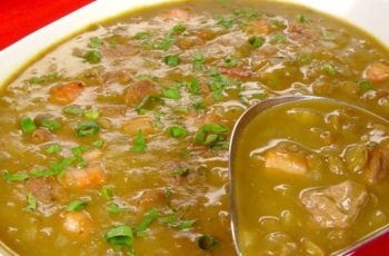 Sopa de lentilha com carne fácil e deliciosa