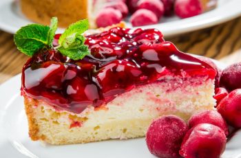 Cheesecake com frutas vermelhas