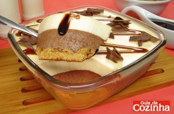 Torta gelada de chocolate dueto