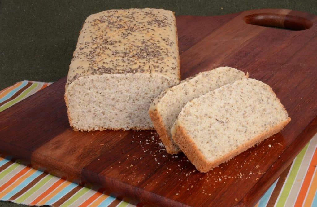 Pão de chia sem glúten é uma das receitas de pão sem glúten caseiros e fáceis