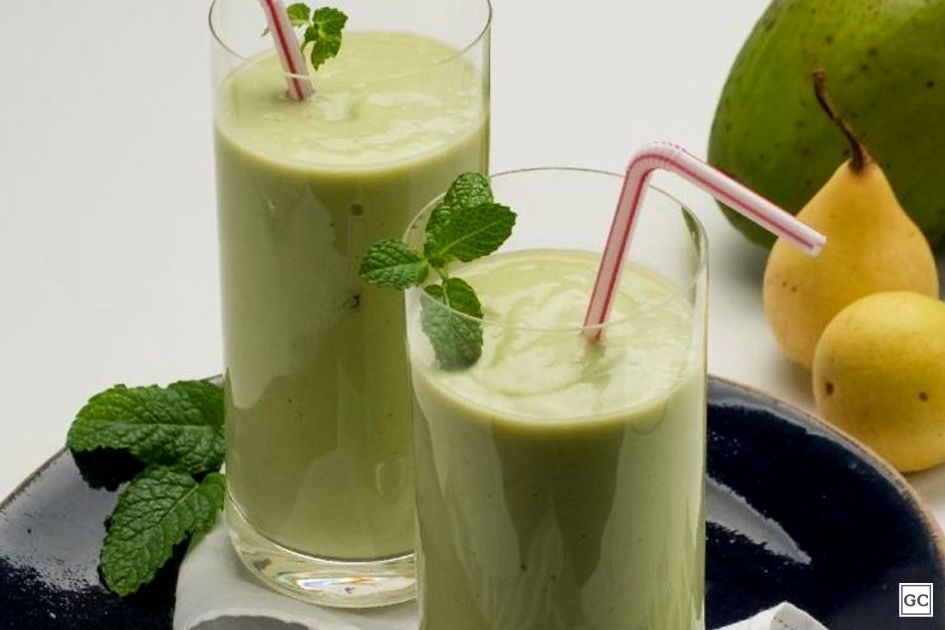 A vitamina de abacate também pode ser feita de um jeito que você nunca viu: o smoothie