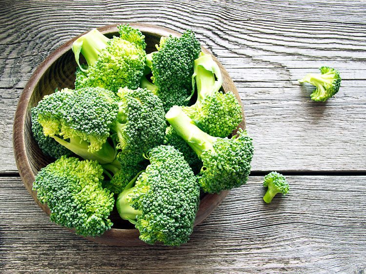 motivos para adicionar brócolis no prato