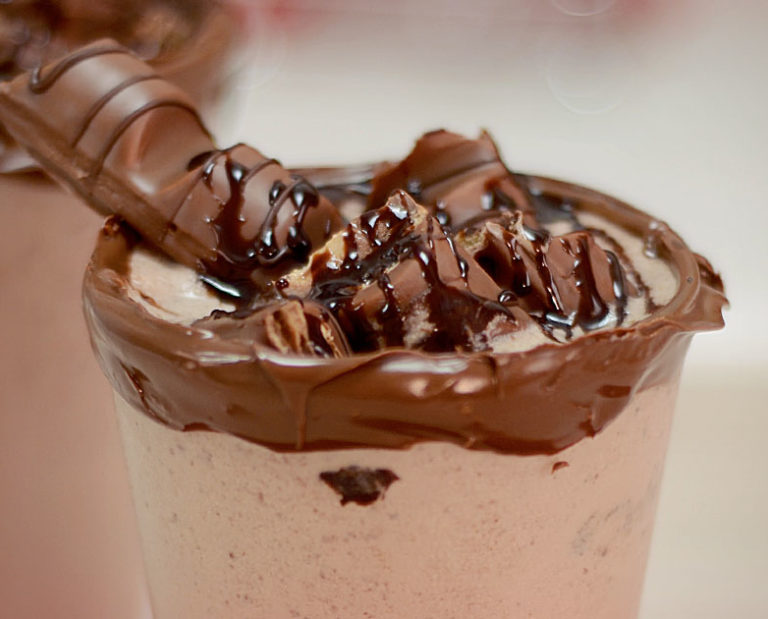 Milk-shake de Kinder Bueno® com Nutella®
