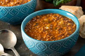 A lentilha é uma leguminosa que apresenta diversos benefícios para a saúde e a alimentação