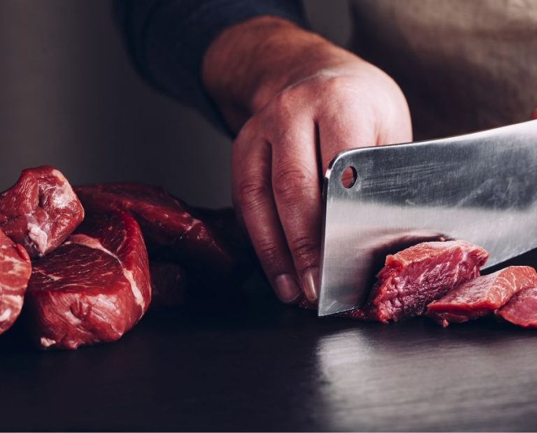 Os melhores cortes de carne podem exigir o uso de um cutelo