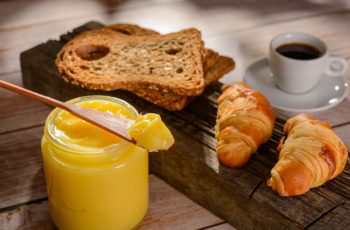 Saiba como fazer a manteiga ghee em casa para o café da manhã de Dia das Mães