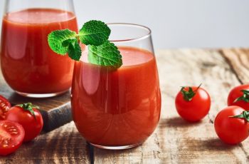 Suco de tomate saudável